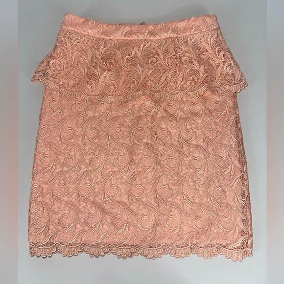 Gianni Bini Dresses & Skirts - NWT Gianni Bini Sz S Women's Lace Pencil Mini Skirt Brynn  Light Salmon